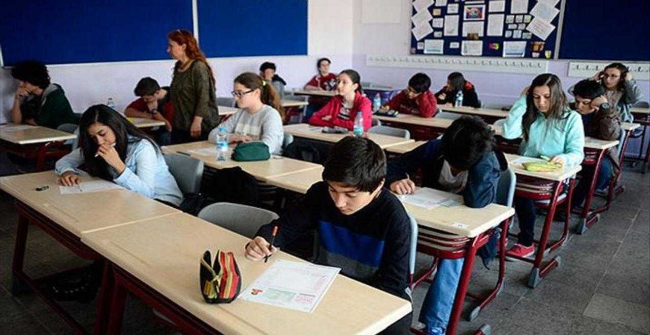 Yeni Müfredatta Köklü Değişiklikler! İşte Herkesin Merak Ettiği Tüm Detaylar... 4 yeni mufredatta koklu degisiklikler iste herkesin merak ettigi tum detaylar 4 4T1B2MBt
