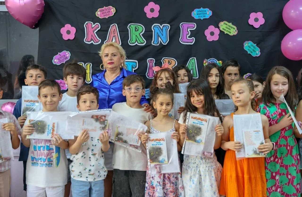 20 Milyon Öğrenci, Okullarda Karne Heyecanı Yaşadı 4 20 Milyon Ogrenci Okullarda Karne Heyecani Yasadi 5