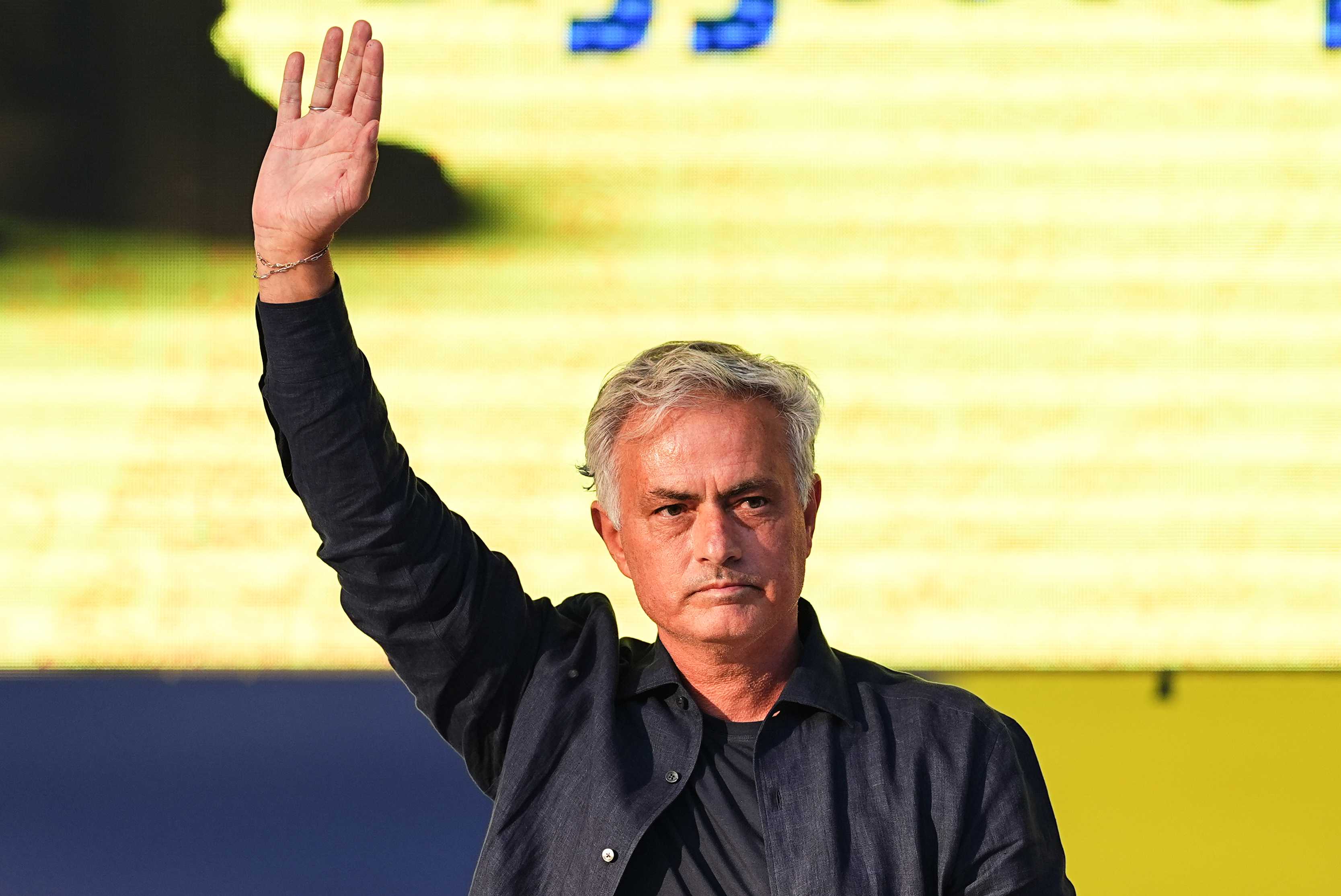 Acun Ilıcalı: Mourinho Beni Aradı, Çok Üzgün ve Kırgın 4 AA 20240602 34759474 34759464 JOSE MOURINHO RESMEN FENERBAHCEDE