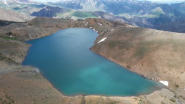 Erzincan’daki Aygır Gölü Doğaseverlerin Gözdesi Oldu