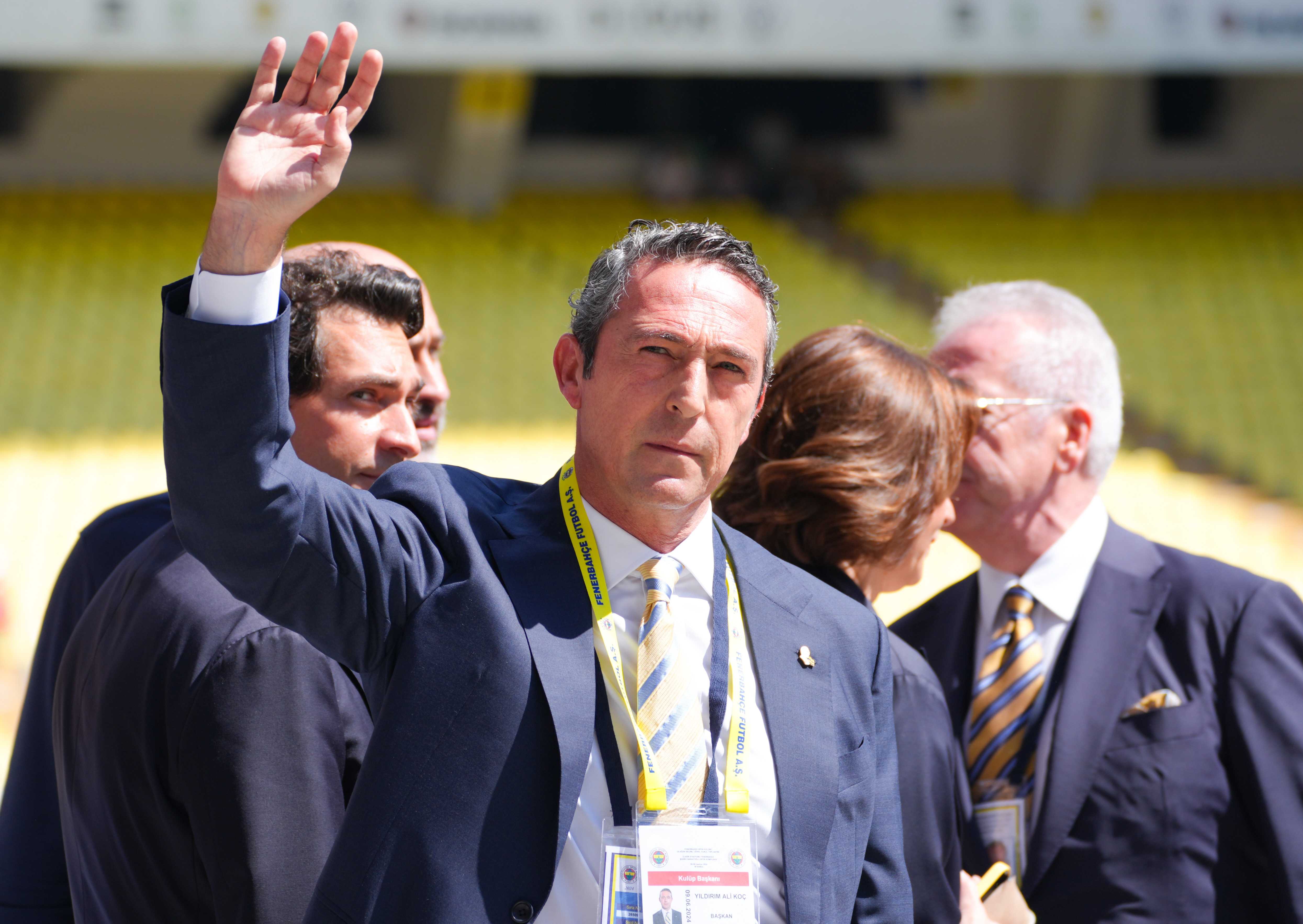 Fenerbahçe'de Olaylı Seçim: Aziz Yıldırım Kongreyi Terk Etti! 3 AA 20240608 34813939 34813933 FENERBAHCE KULUBUNUN OLAGAN SECIMLI GENEL KURULU BASLADI
