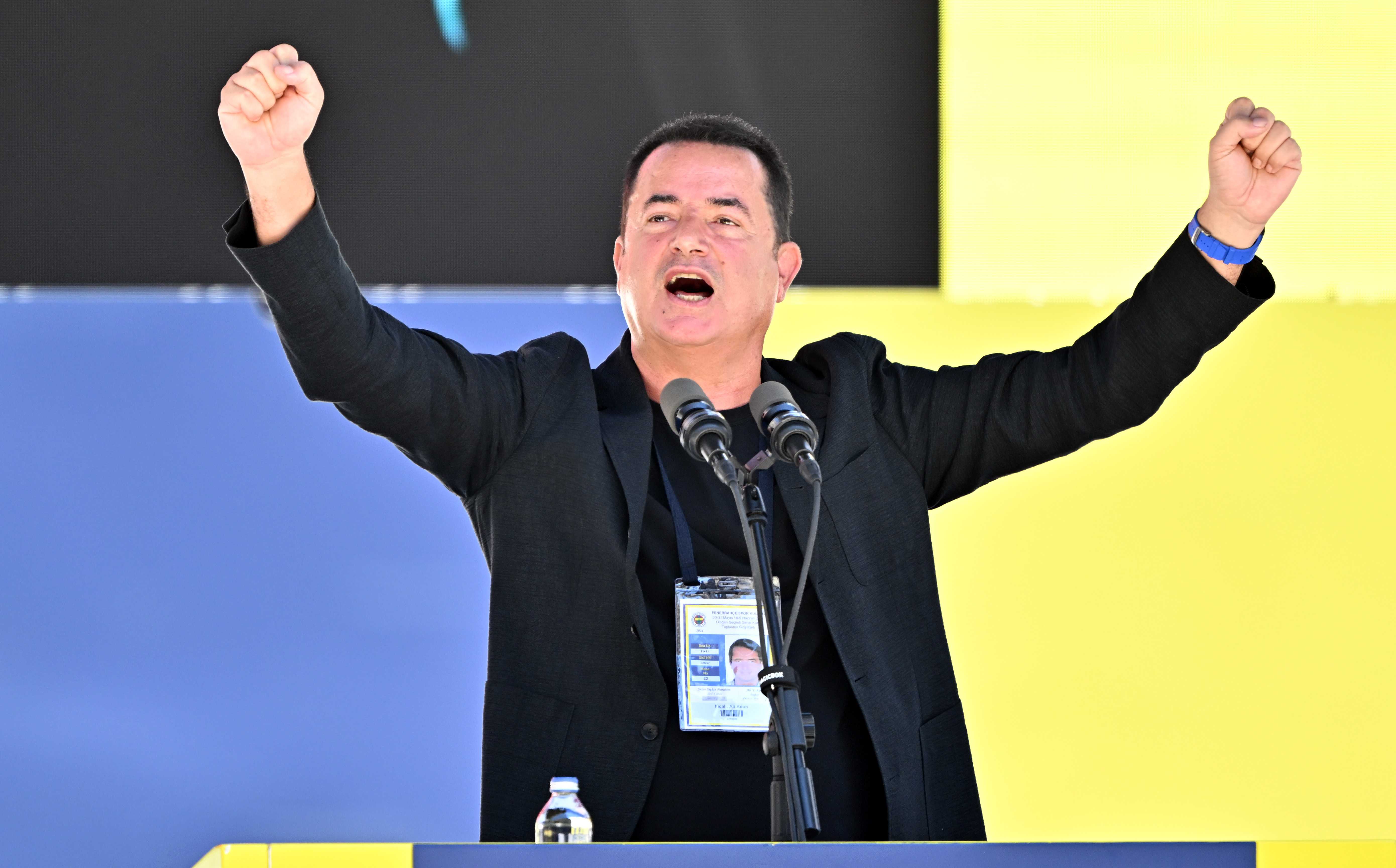 Acun Ilıcalı: Mourinho Beni Aradı, Çok Üzgün ve Kırgın 1 AA 20240608 34814427 34814414 FENERBAHCE KULUBUNUN OLAGAN SECIMLI GENEL KURULU