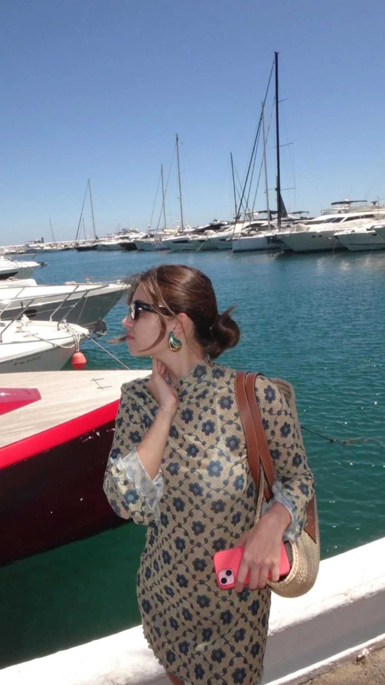 Afra Saraçoğlu'nun İspanya Kaçamağı 1 Afra Saracoglunun Ispanya Kacamagi 2