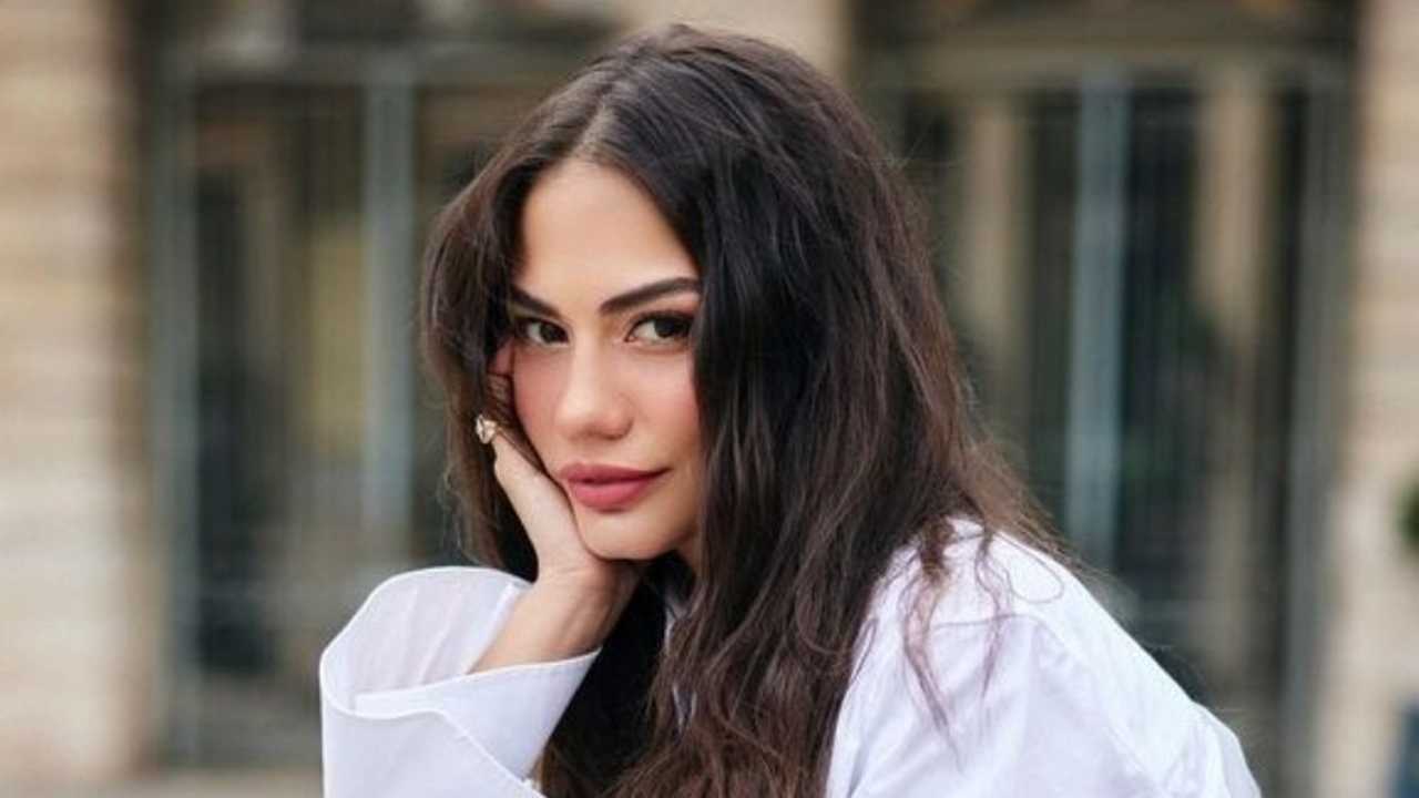 Demet Özdemir Kızılcık Şerbeti'nde 2 Demet Ozdemir Kizilcik Serbetinde 3
