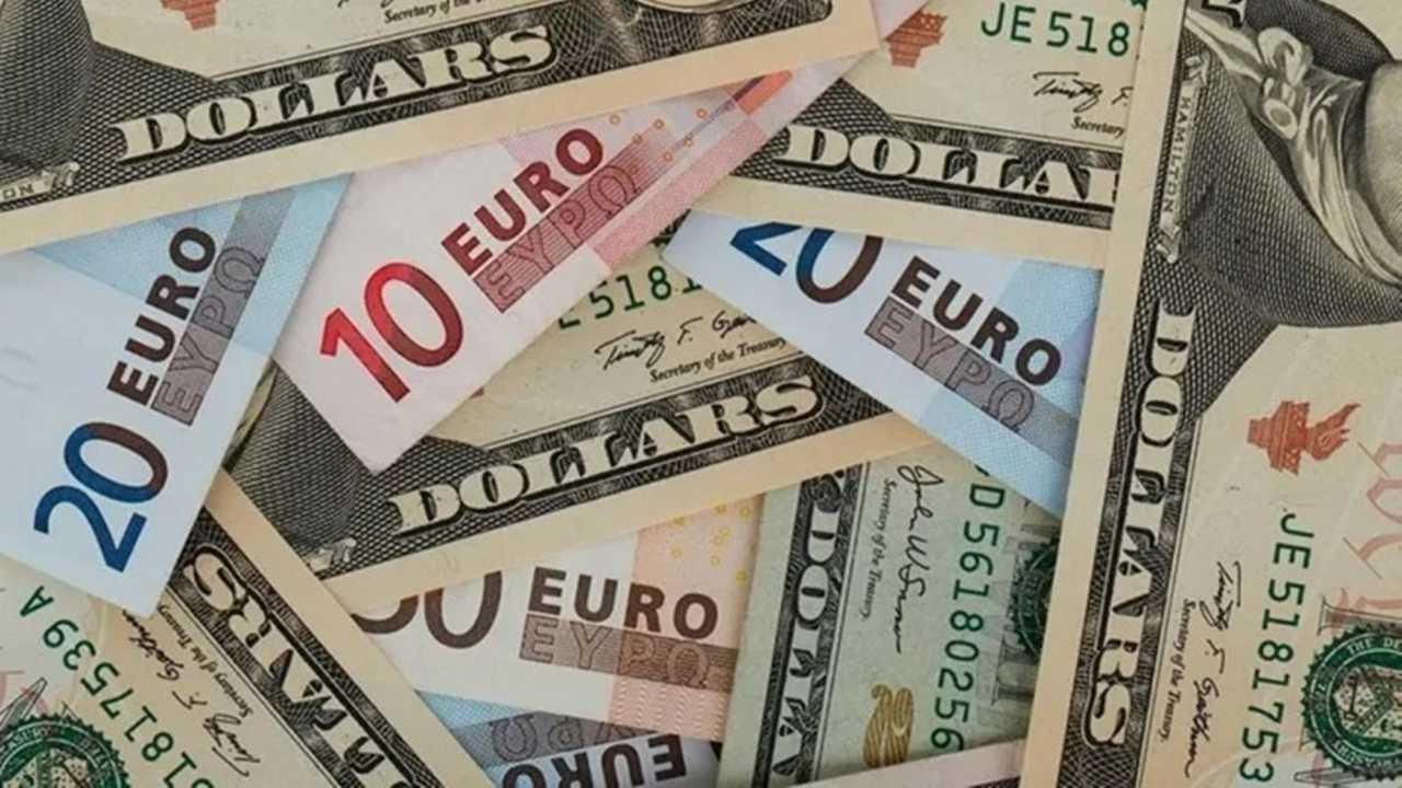 Dolar Yukseliyor Euro Dususte 3