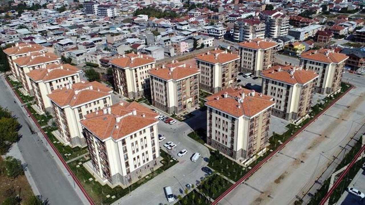 Emlak Piyasasinda Fahis Fiyat Artislarina Agir Cezalar 5