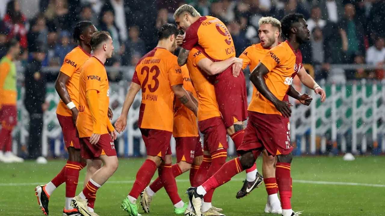 Galatasaray, Sosyal Medyada Avrupa'nın Liderleri Arasında 3 Galatasaray Sosyal Medyada Avrupanin Liderleri Arasinda 4
