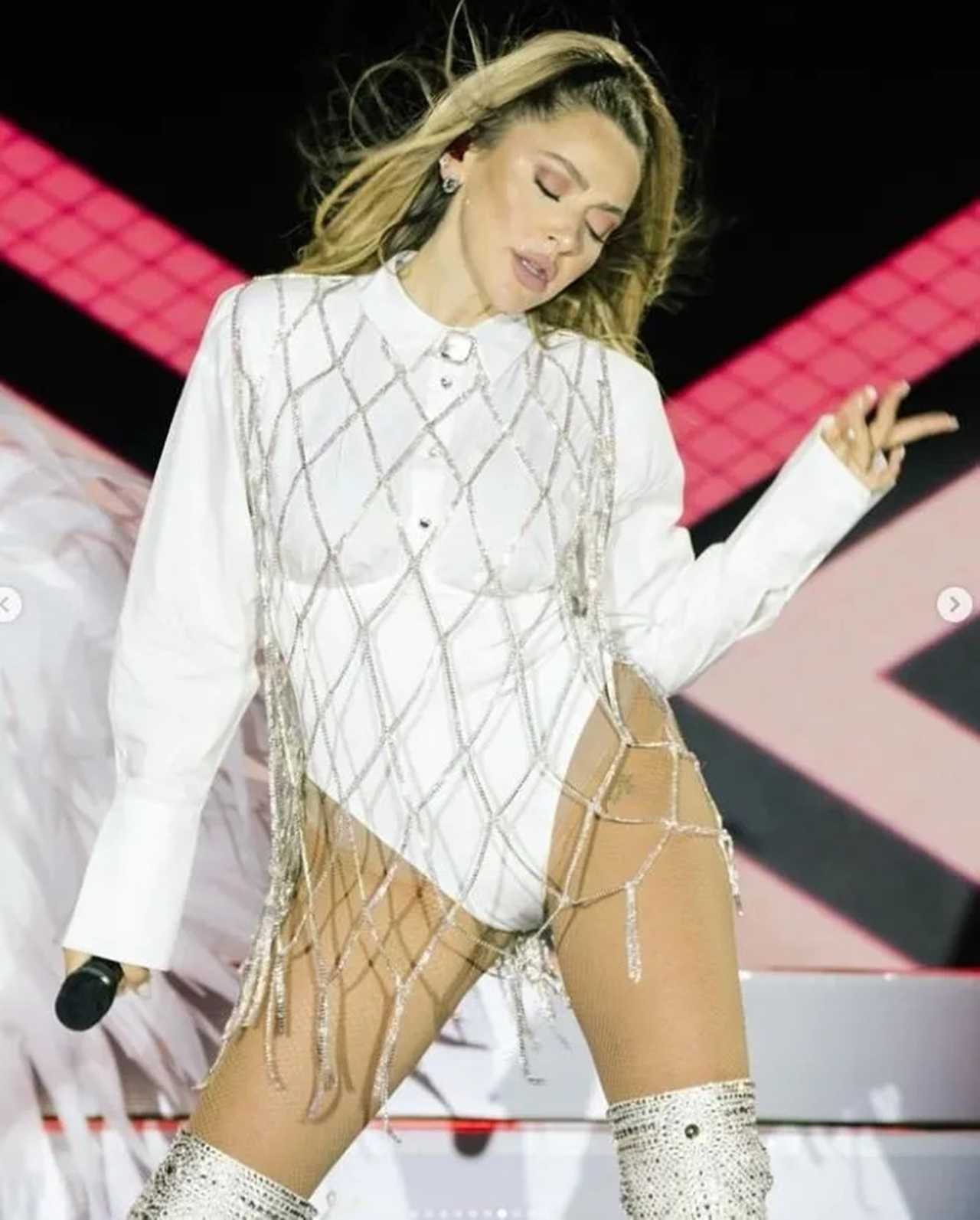 İşte Hadise'nin Formunu Koruyan 3 Besin ve 14 Kilo Verme Sırrı 2 Iste Hadisenin Formunu Koruyan 3 Besin ve 14 Kilo Verme Sirri 3