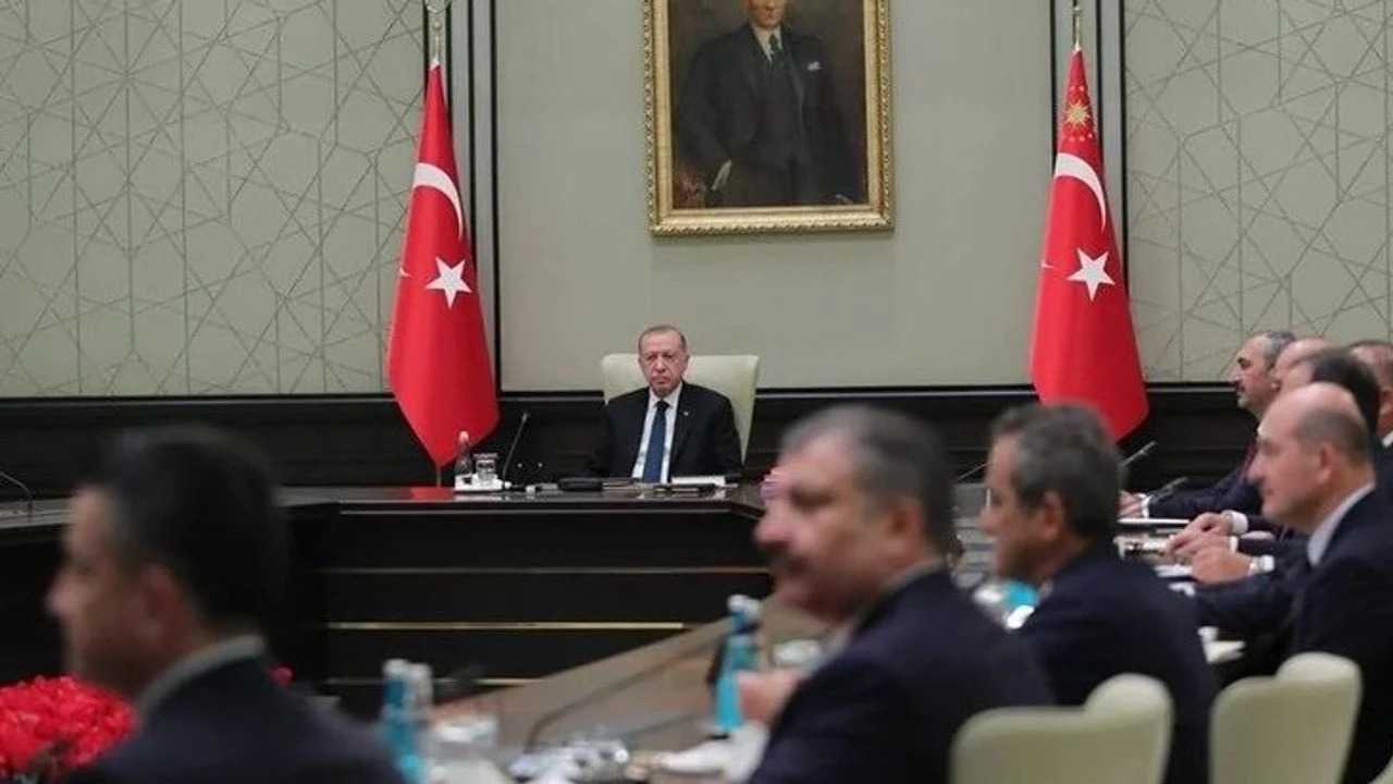 Cumhurbaşkanı Erdoğan Kabine Toplantısında Kritik Kararlar Alacak 2 Kabine toplantisinda kritik kararlar Ekonomi Teror ve Bayram tatili 2