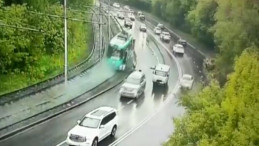 Kemerovo’da Tramvay Faciası: Yolcular Arasında Panik ve Yaralanmalar