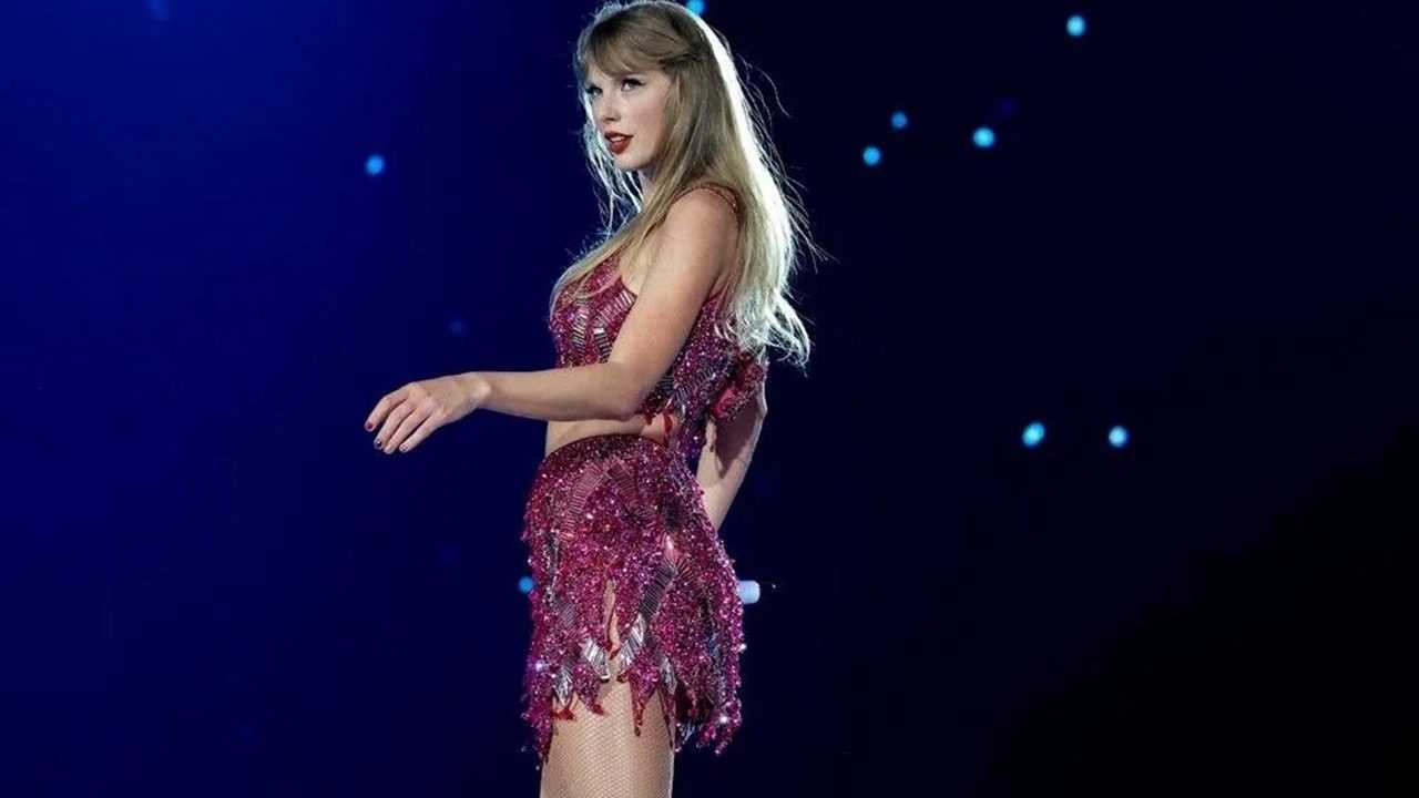 Taylor Swift Londrada Tavuk Doner Tutkusu 4