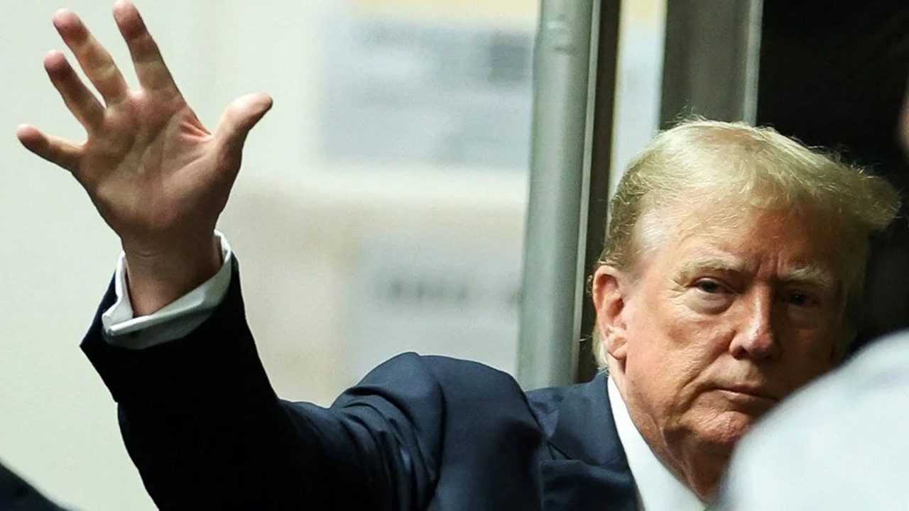 Trump ve Biden: Milyonlarla Başkanlık Yarışı 3 Trump ve Biden Milyonlarla Baskanlik Yarisi 4