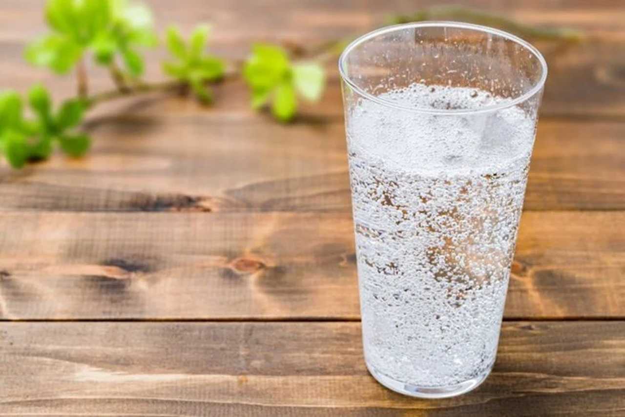 Bunları içerken dikkat: Sağlığınızı tehdit ediyor 4 Zehir Gibi Icecekler Saglik Icin Tehlike Canlari Caliyor 6