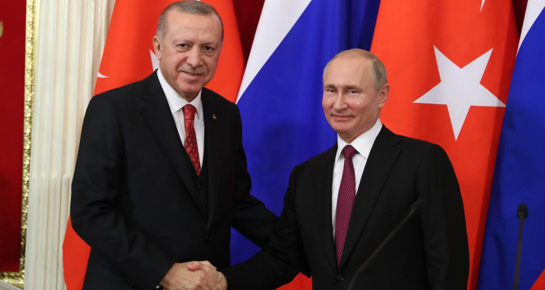 Erdoğan, Putin ile Telefon Görüşmesi Yaptı