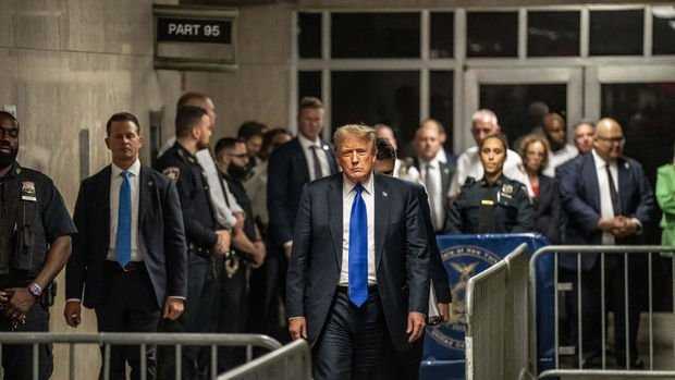 Trump, Aleyhine Hüküm Veren Mahkemeyi “Siyasi Tarafgirlikle” Suçladı