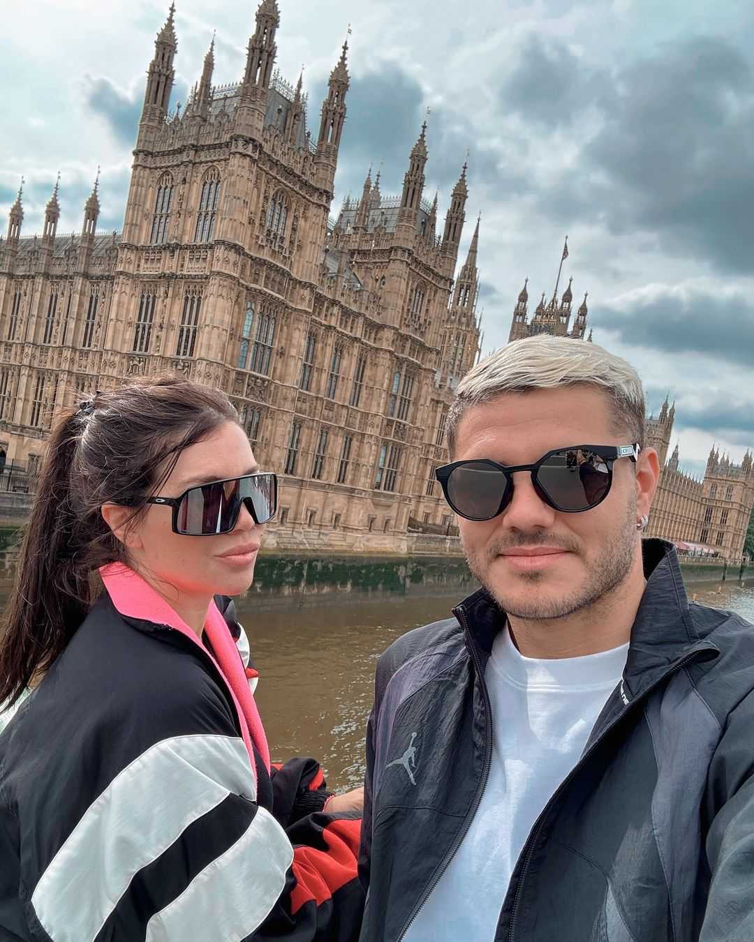 Simge Sağın'dan Icardi'ye Açık Mesaj: "Aşkın Olayım!" 1 448609145 660990219557942 3877486304682959422 n