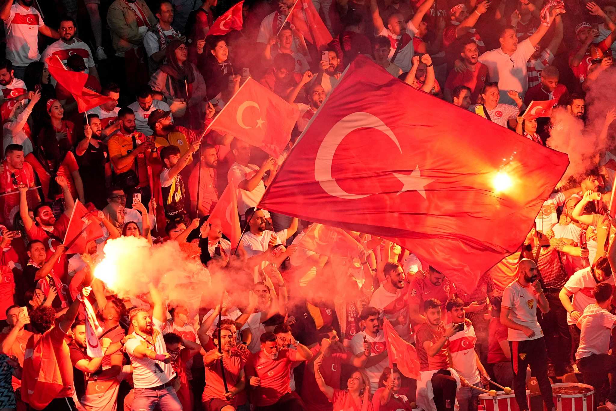 Erdoğan'dan UEFA'nın Kararına Sert Tepki: "Tamamen Siyasi" 3 AA 20240706 35076423 35076419 2024 AVRUPA FUTBOL SAMPIYONASI HOLLANDA TURKIYE