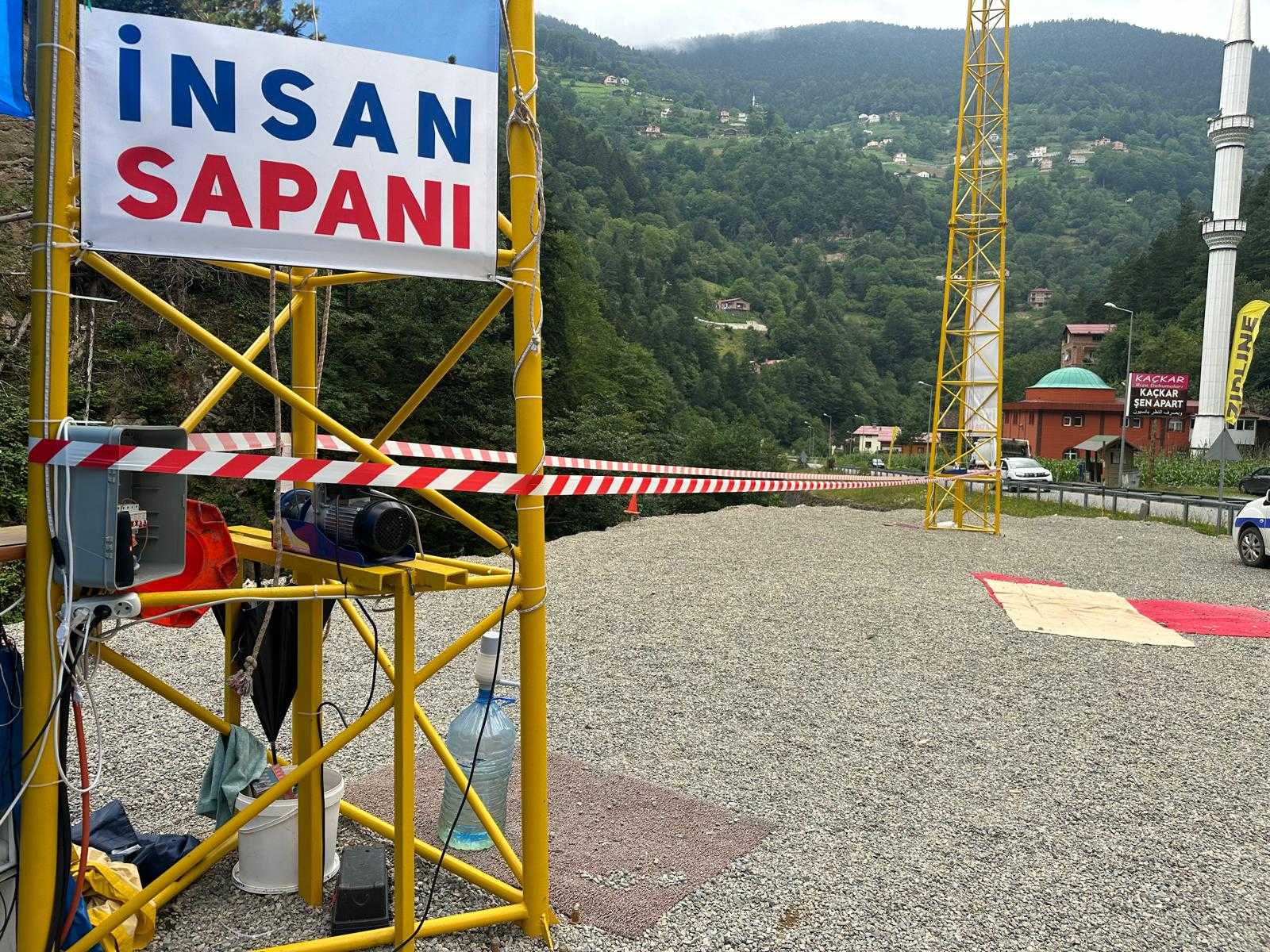 Uzungöl'de Dehşet: "İnsan Sapanı" Halatı Koptu, Düzenek Mühürlendi 2 AA 20240710 35108328 35108325 UZUNGOLDE HALATI KOPAN INSAN SAPANI MUHURLENDI