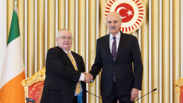 TBMM Başkanı Kurtulmuş ve İrlanda Meclis Başkanı O Fearghail Görüştü