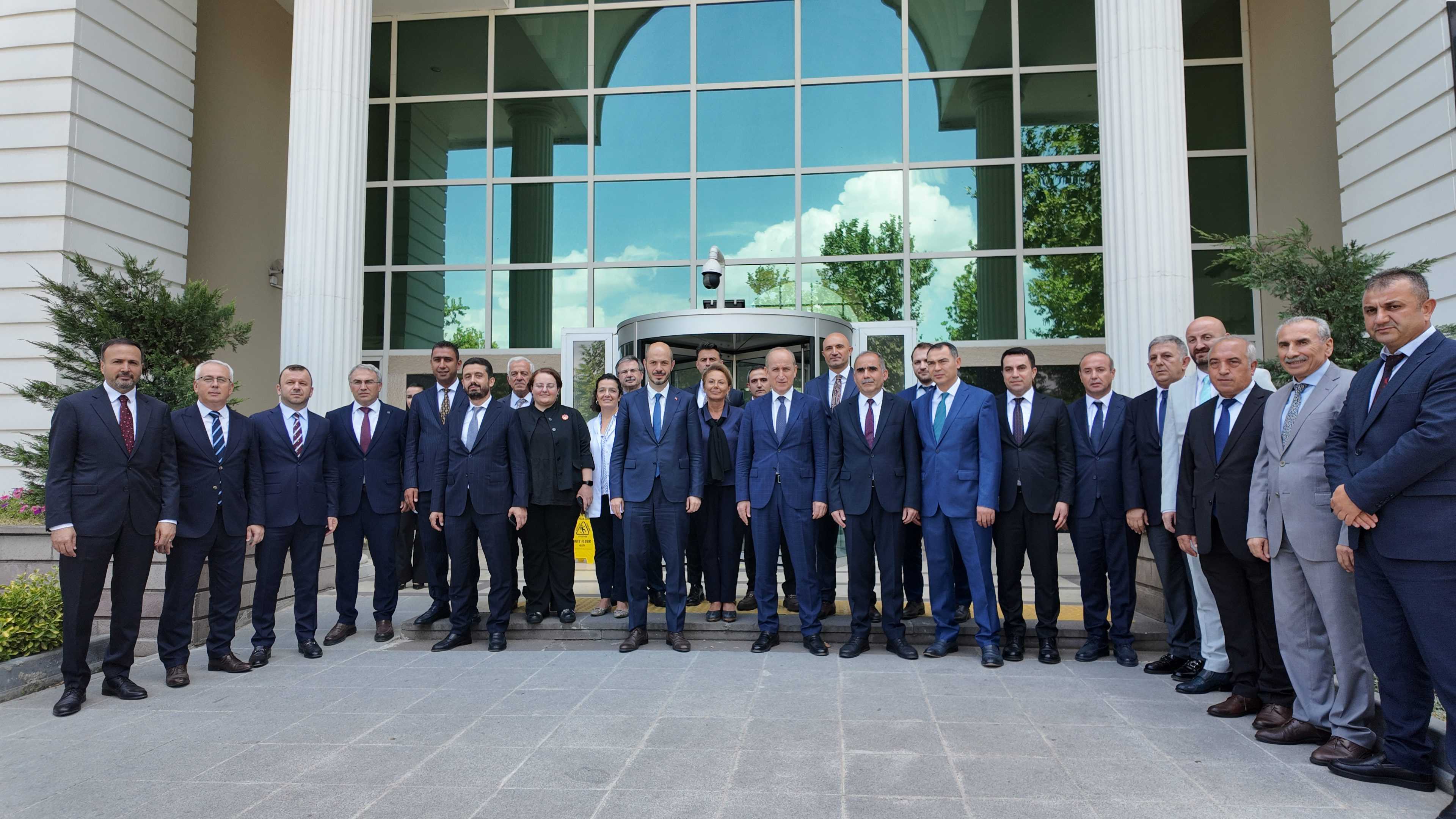 TOKİ Başkanlığına Yeni Atama: Levent Sungur Görevi Devraldı 1 AA 20240718 35173834 35173833 TOKI BASKANI SUNGUR GOREVI BULUTTAN DEVRALDI