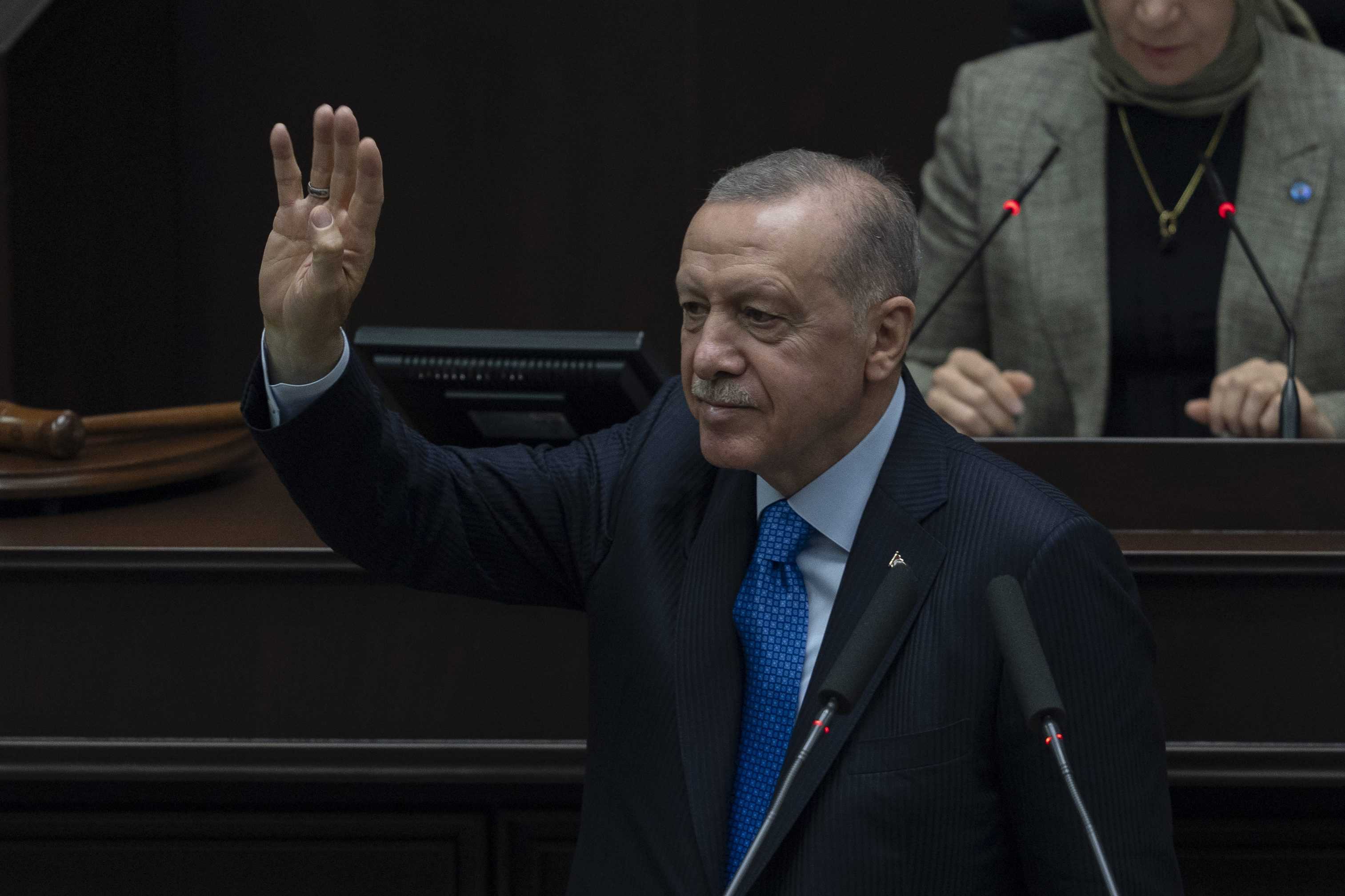 Erdoğan'dan Emeklilere Müjde: "Sıkıntıların Farkındayız, İlave Kaynaklar Sunulacak" 1 AA 20240724 35218392 35218391 CUMHURBASKANI VE AK PARTI GENEL BASKANI RECEP TAYYIP ERDOGAN