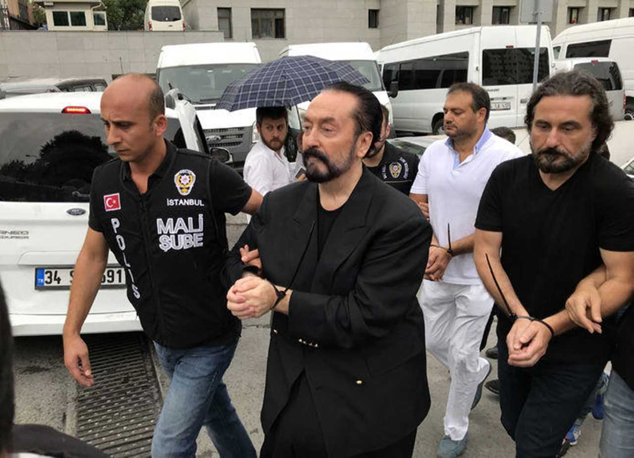 Adnan Oktar Davasında Firari Sanıklar Yakalandı 3 Adnan Oktar Davasinda Firari Saniklar Yakalandi 3