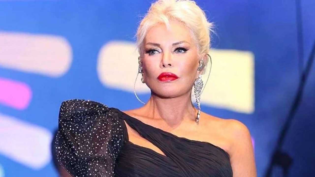 Ajda Pekkan'ın Lüks Villasında Büyük Yenileme 4 Ajda Pekkanin Luks Villasinda Buyuk Yenileme 5