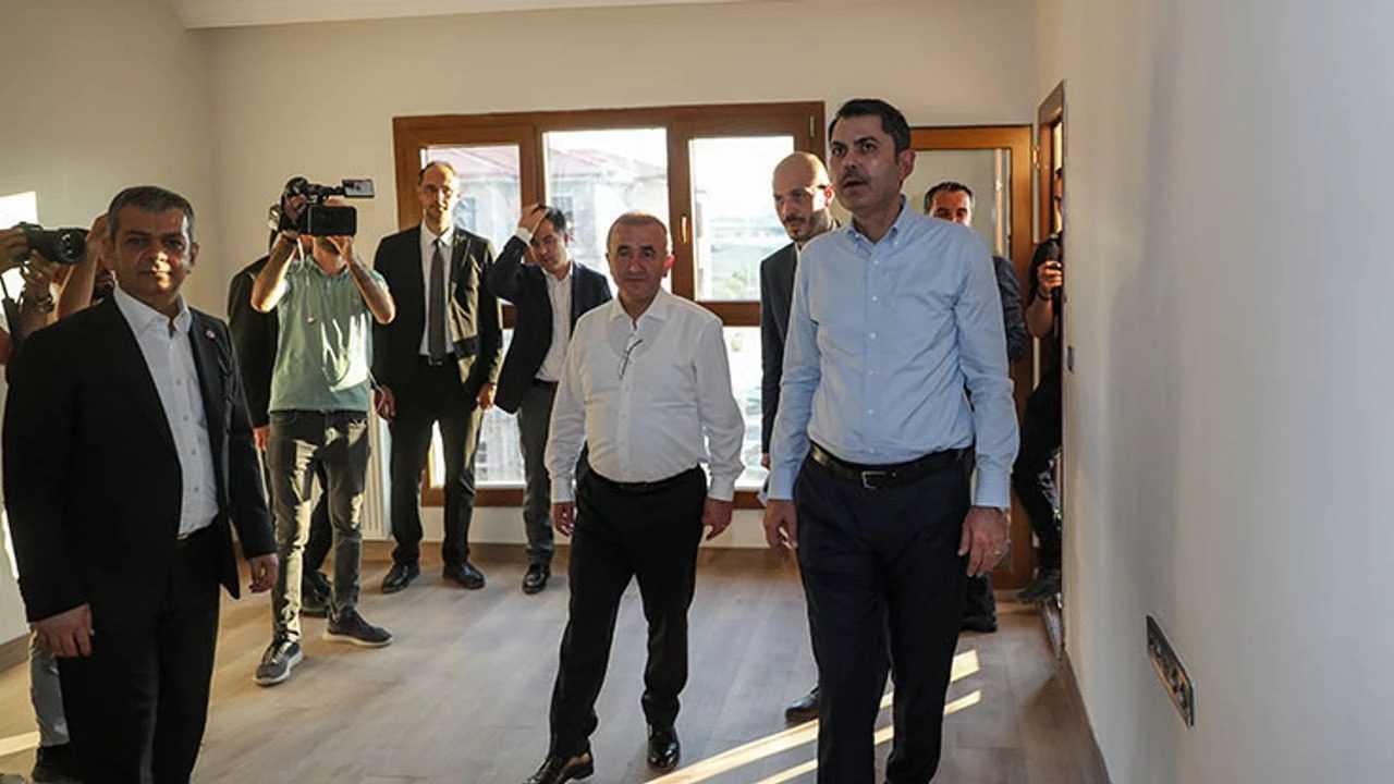 Bakan Kurum Deprem Sonrası İnşaatları Denetledi 3 Bakan Kurum Deprem Sonrasi Insaatlari Denetledi 3