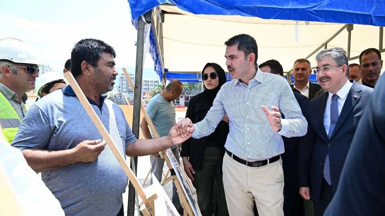 Bakan Kurum'dan Osmaniye'ye Çıkartma 3 Bakan Kurumdan Osmaniyeye Cikartma 4