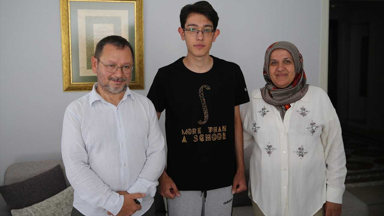 Deprem ve Basari Arda Tasdemirin Inanilmaz Hikayesi 4
