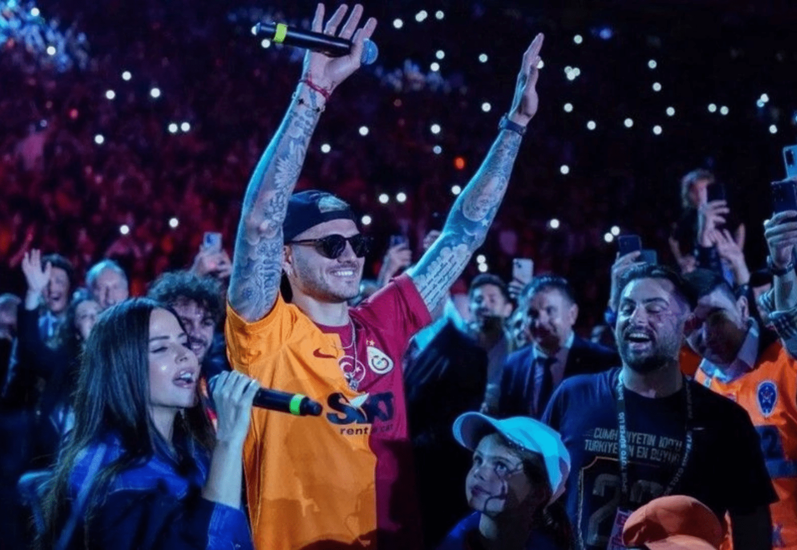 Simge Sağın'dan Icardi'ye Açık Mesaj: "Aşkın Olayım!" 6 Ekran goruntusu 2024 07 13 170104