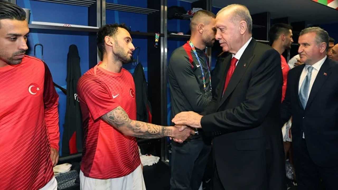 Erdogan Berlinde Milli Takimi Tebrik Etti 3