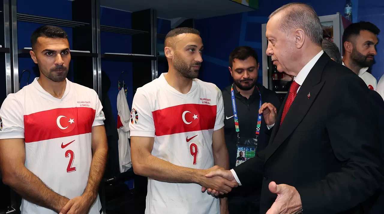 Erdogan Berlinde Milli Takimi Tebrik Etti 4