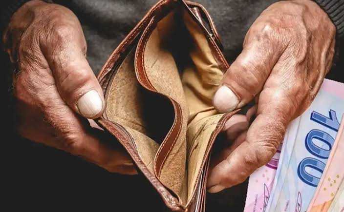 Açlık ve Yoksulluk Sınırı Açıklandı! Şok Eden Rakamlar 1 GTuqk5CXAAA MdO