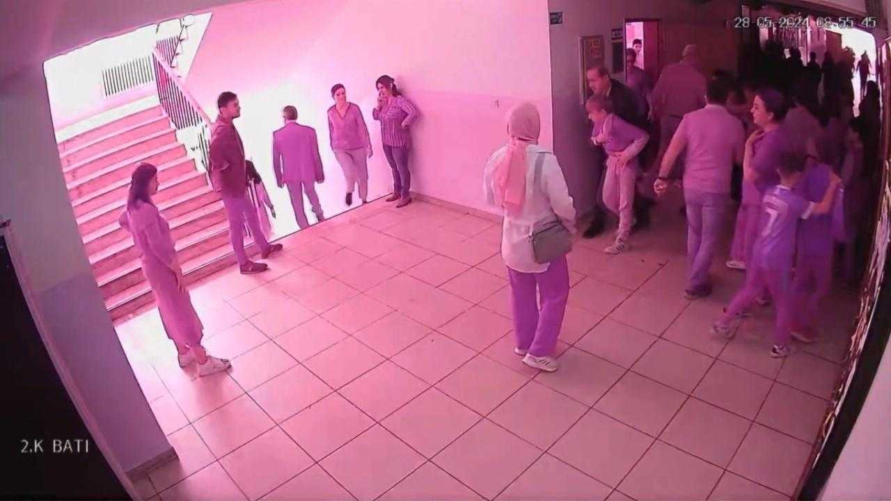 Heimlich Manevrasi Hayat Kurtaran Ilk Yardim Teknigi 3