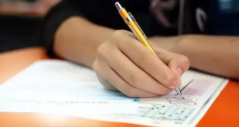 KPSS’de Heyecan Dorukta: Zamanla Yarış Başladı
