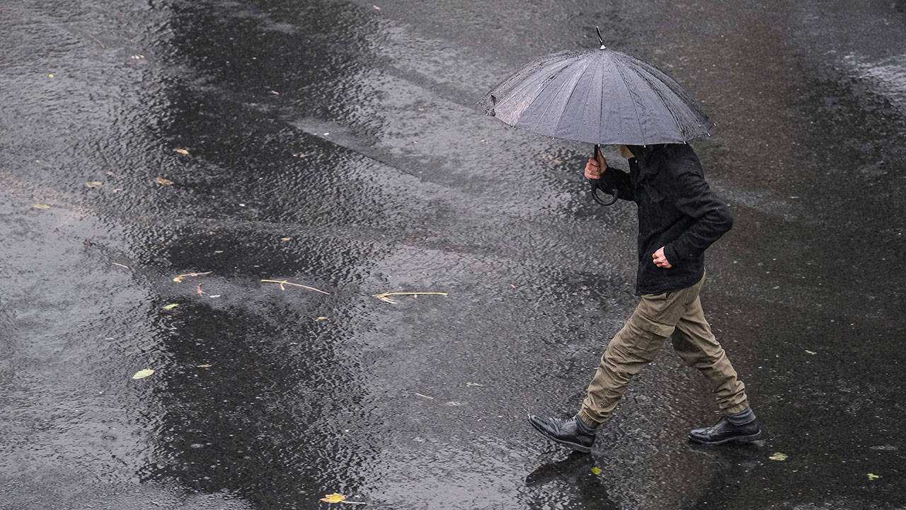 Meteoroloji, İstanbul İçin Kuvvetli Yağış Alarmı Verdi 1 Meteoroloji Istanbul Icin Kuvvetli Yagis Alarmi Verdi 1
