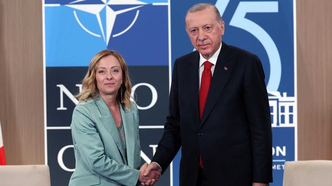 NATO Zirvesinde Italya ve Turkiye Isbirligi 3