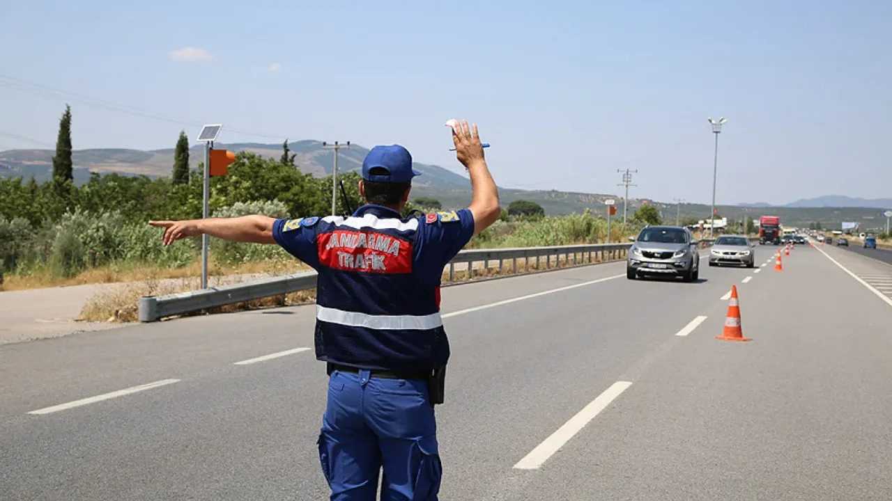 Trafikte Sıkı Denetim: 2 Milyon Araç Kontrol Edildi 1 Trafikte Siki Denetim 2 Milyon Arac Kontrol Edildi 1