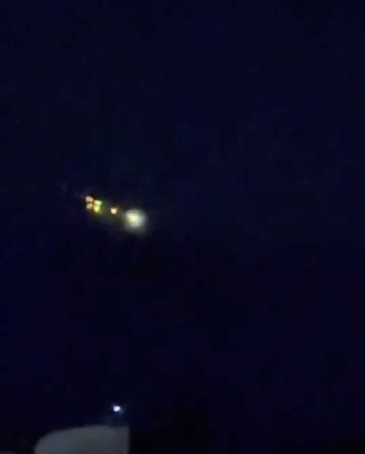 Turkiyenin Uzerinden Gecen Gizemli Isik Meteor mu UFO mu 1