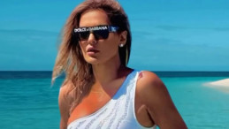 Ünlü Şarkıcı Demet Akalın’dan Olay Paylaşım