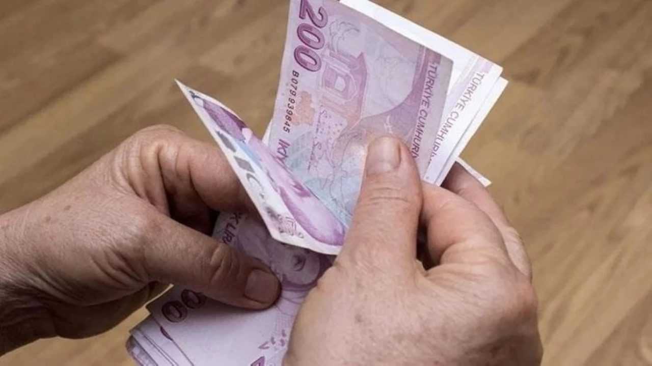 Emekli Aylıklarına ne Kadar Zam Yapıldı? 2 Vergi Adaleti ve Emekli Ayliklarinda Koklu Degisimler 3