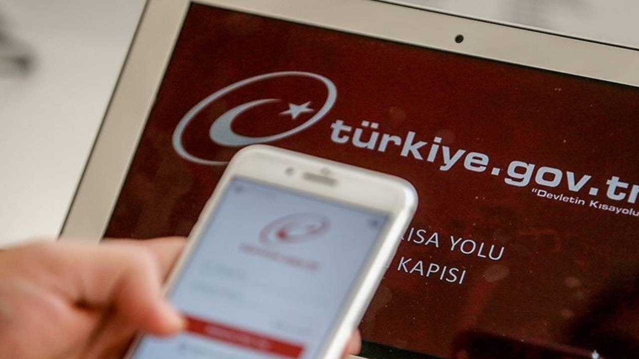 Yeni Adli Sicil Bilgi Sistemi: 43 Dilde Kolay İşlem 2 Yeni Adli Sicil Bilgi Sistemi 43 Dilde Kolay Islem 3