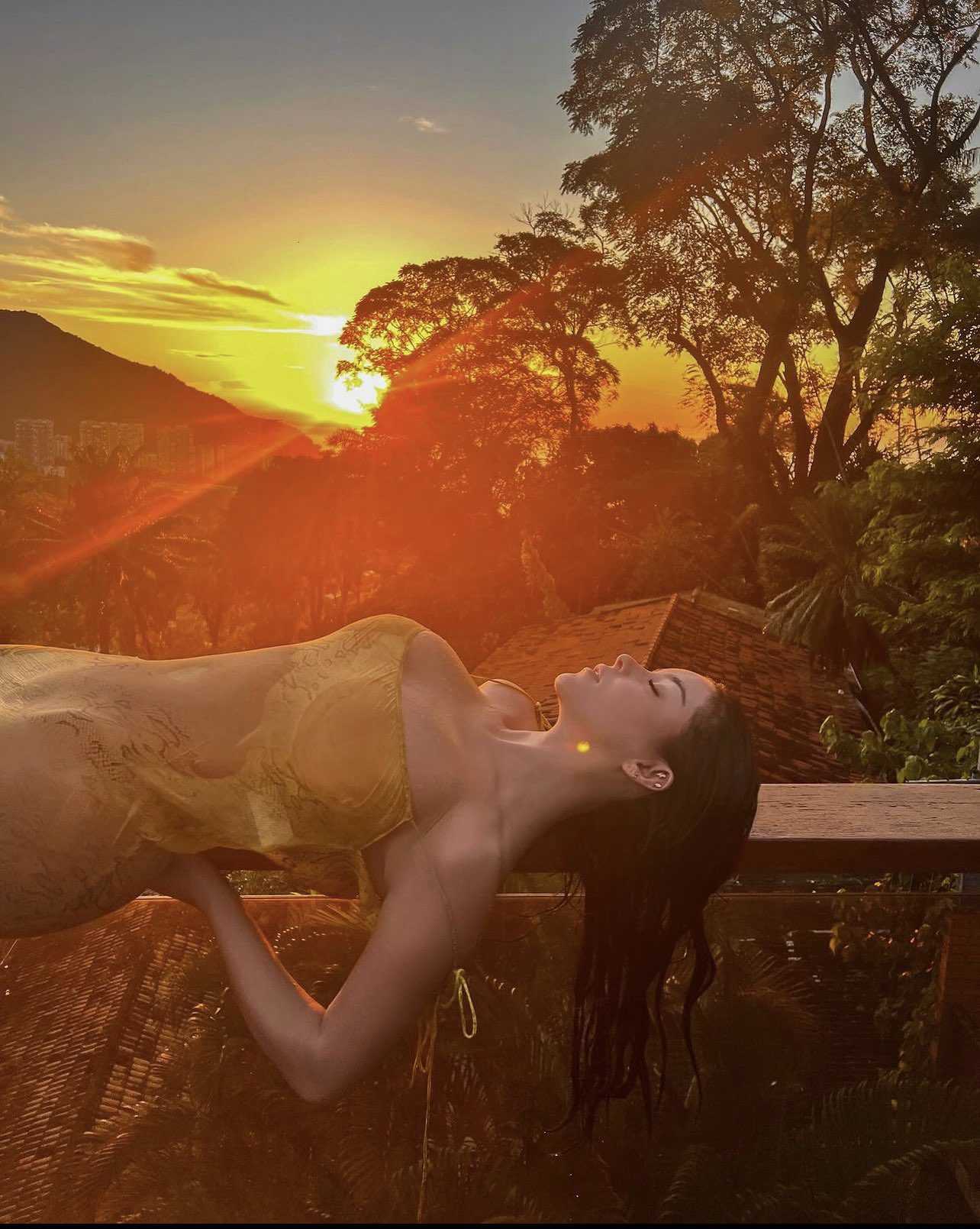 Demi Rose'un Çıplak Pozu Sosyal Medyayı Salladı! 9 demi rose 1