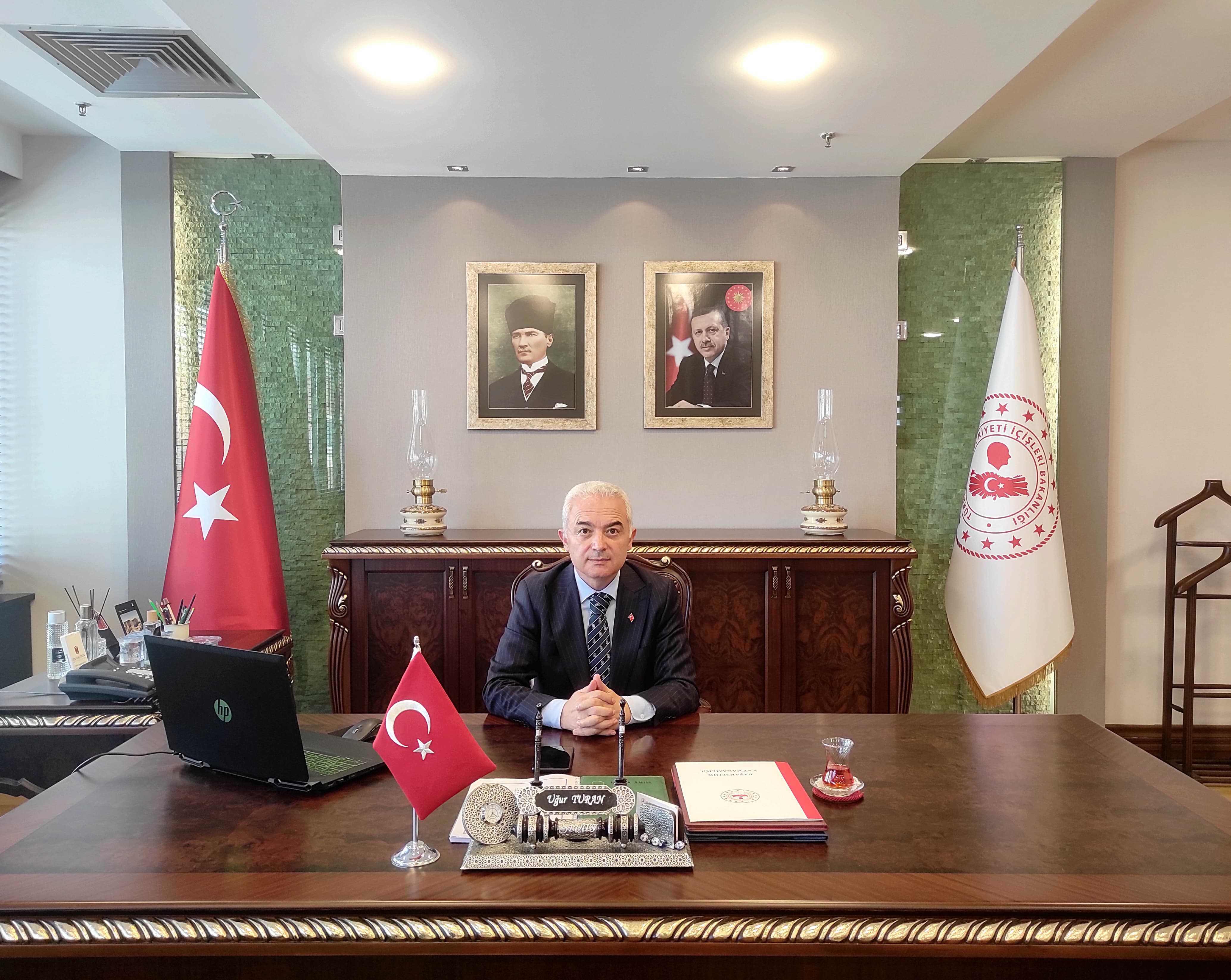 Başakşehir Kaymakamı Değişti: Uğur Turan Bursa Gemlik Kaymakamı Oldu! 7 ugur turan2