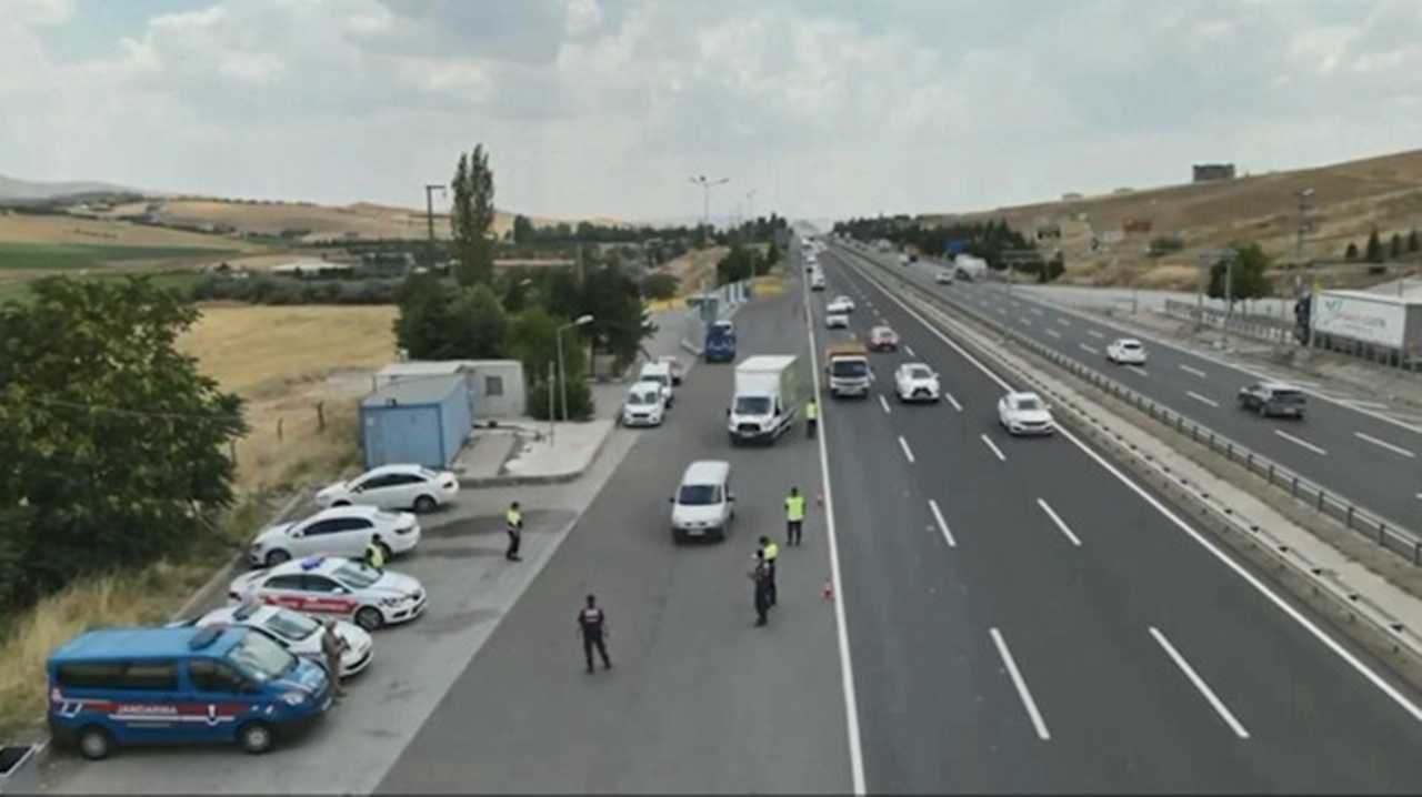 2.6 Milyon Arac Denetlendi Kemeri Tak Guvende Kal 5