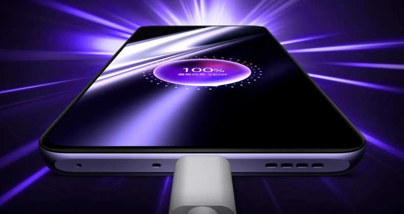 5 Dakikada Tam Şarj: Realme’nin 300W Atılımı