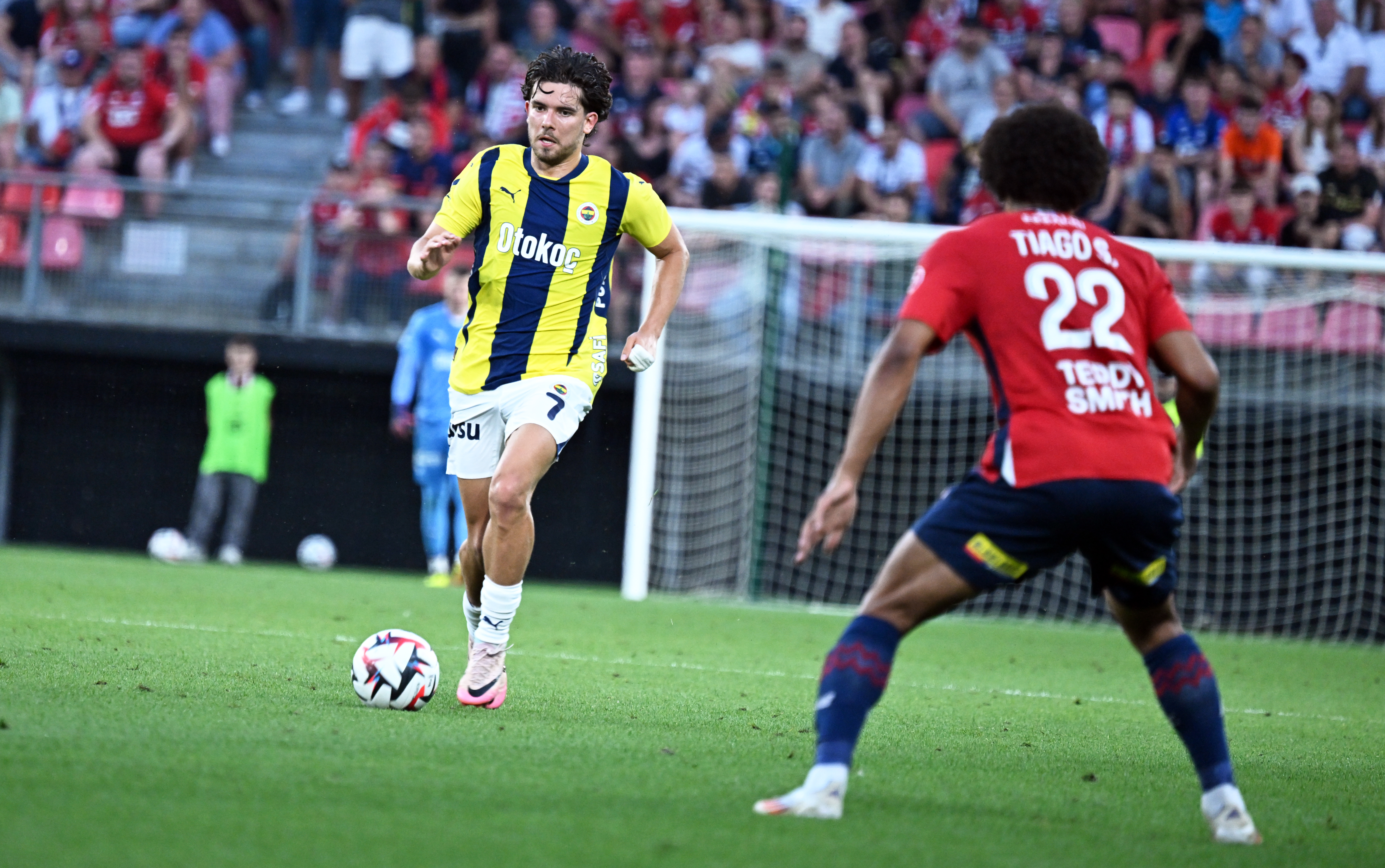 Ferdi Kadıoğlu'na Brighton'dan Rekor Teklif: 40 Milyon Euro! 3 AA 20240806 35335388 35335381 LILLE FENERBAHCE