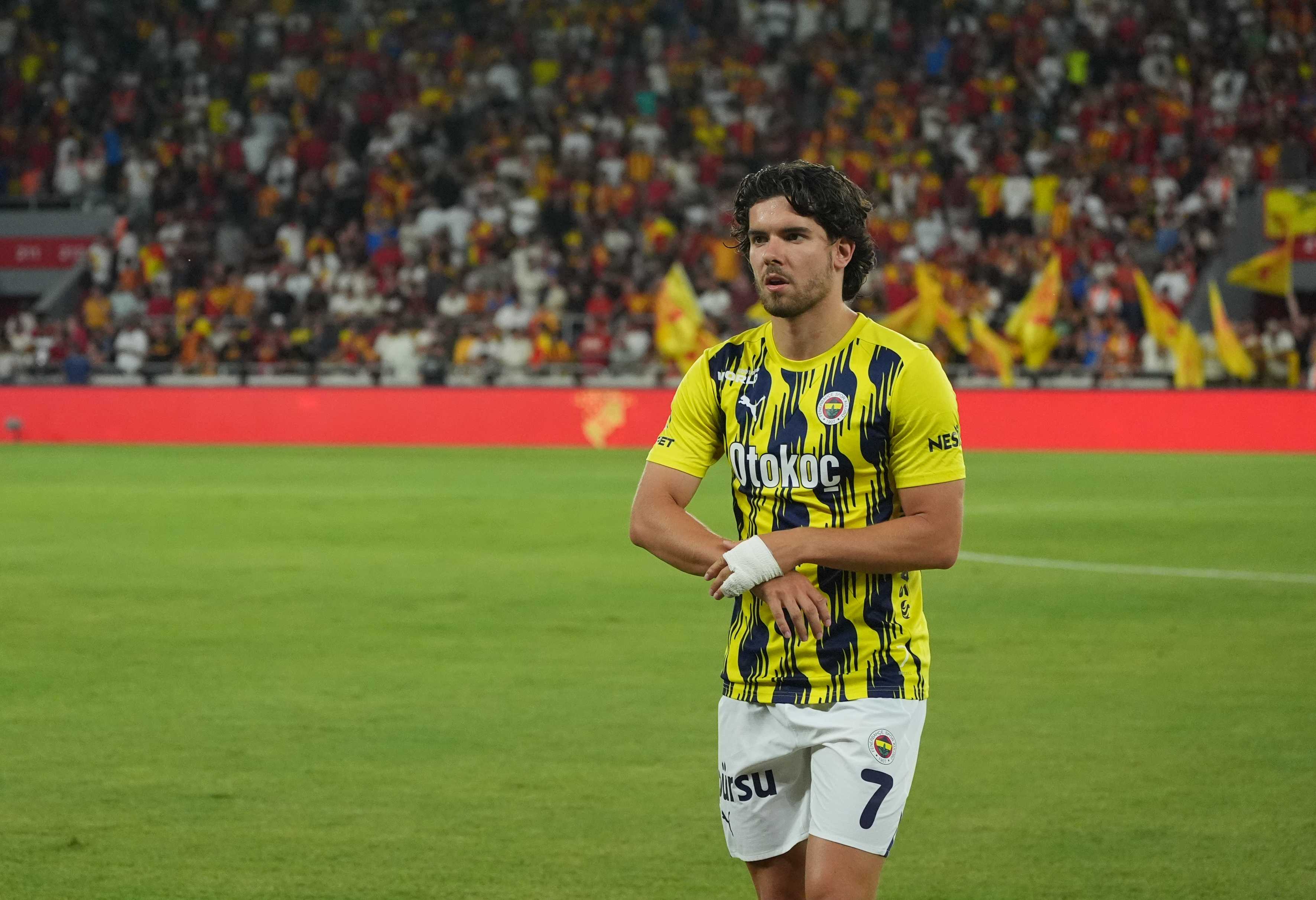 Ferdi Kadıoğlu, Fenerbahçe'ye Veda Etti 3 AA 20240817 35428305 35428293 GOZTEPE FENERBAHCE
