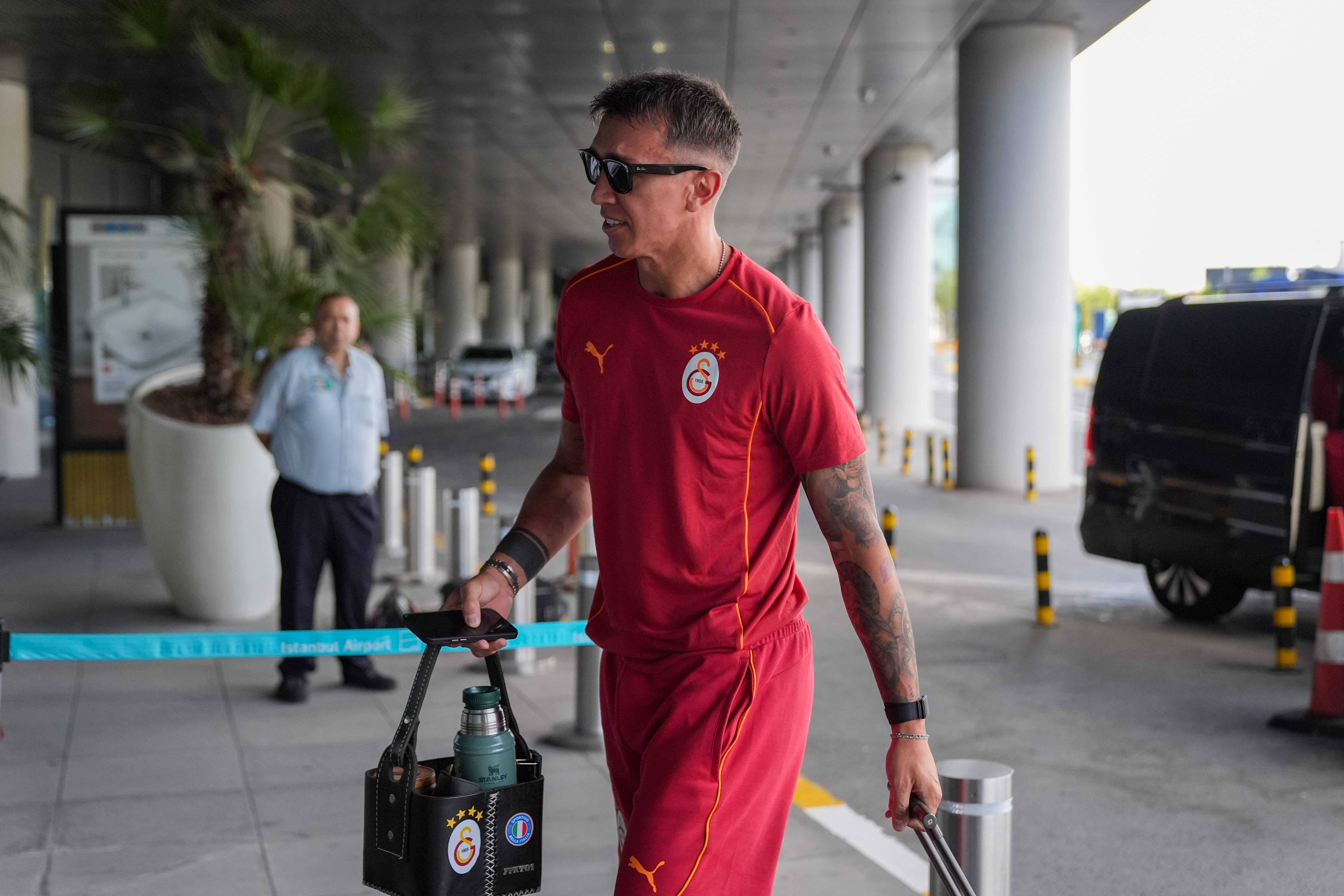 Muslera Young Boys Maçında Oynayacak mı? 1 AA 20240820 35444903 35444893 GALATASARAY YOUNG BOYS MACI ICIN ISVICREYE GITTI